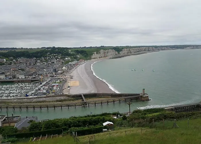 Du Chateau D'eau フェカン