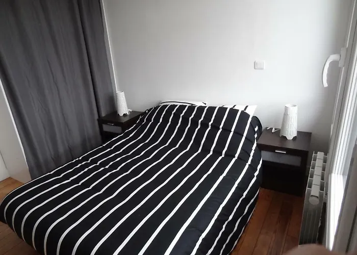 Du Chateau D'eau * フェカン